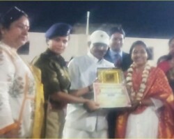 On 13th March 2022, Mrs. Kshama Kakade (Secretary & Chief Functionary, Rmkm Chachiyawas) was felicitated in “Maharani Laxmi Bai Rashtriya Samman Samaroh” organized by Hind Seva Dal Ajmer - Lakshya Manavta Seva Sansthan on account of International Women’s Day 2022 for applaudable social service. On 13th March 2022, Mrs. Kshama Kakade (Secretary & Chief Functionary, Rmkm Chachiyawas) was felicitated in “Maharani Laxmi Bai Rashtriya Samman Samaroh” organized by Hind Seva Dal Ajmer - Lakshya Manavta Seva Sansthan on account of International Women’s Day 2022 for applaudable social service.